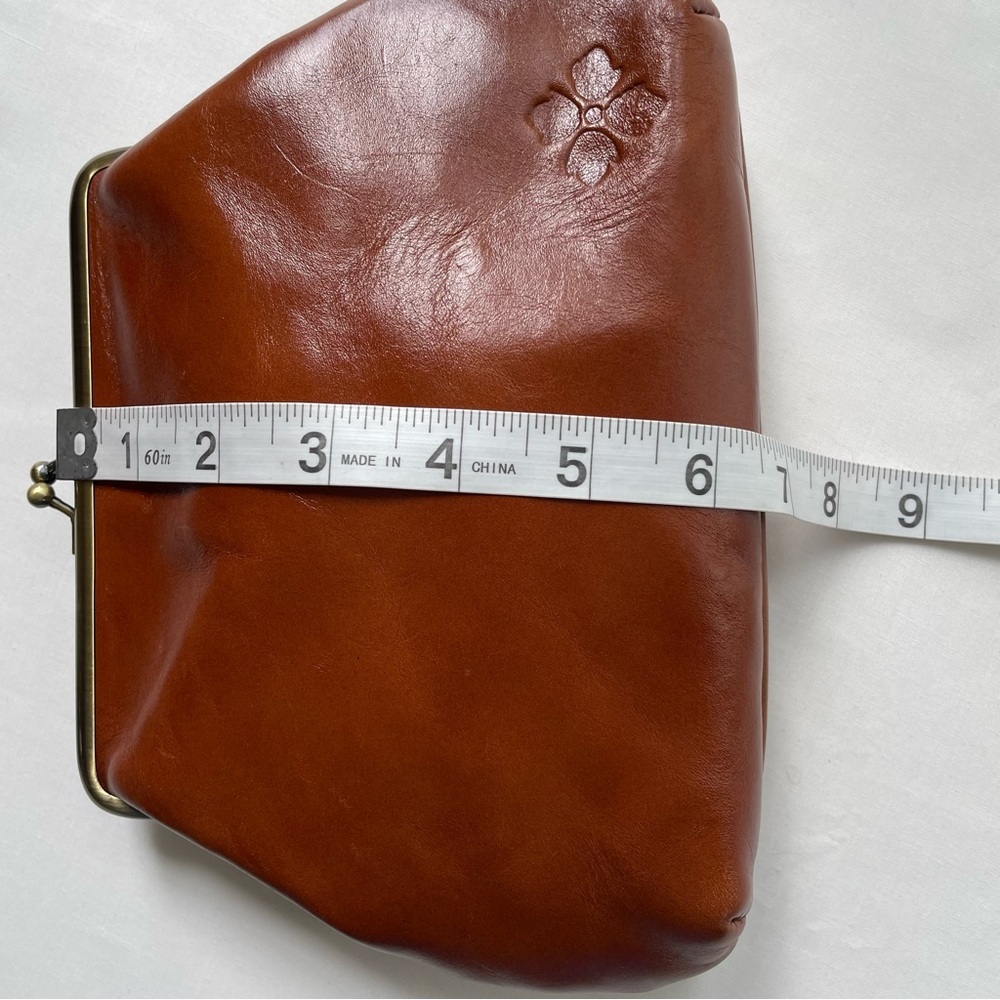 Classic Brown Leather Kiss-Lock Clutch - Picture 16 of 16